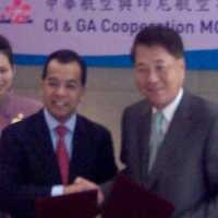 Garuda-China Airlines Makin Mesra