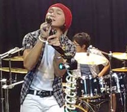 Band Drive akan Konser di Bottom Line Nagoya