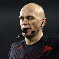 Ovrebo Pensiun, Chelsea Diperingatkan