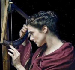  Agora: Balada Filsuf Perempuan Pertama