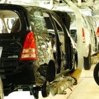 Bahan Baku Minim Hambat Lokalisasi  Innova