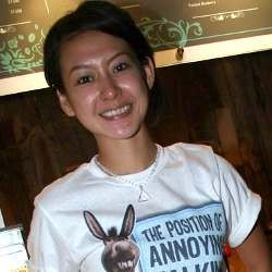 Imey Liem, Si Pendatang Baru Dengan 8 Tato