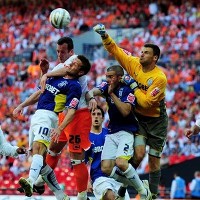 Blackpool Raih Tiket Terakhir Premier League