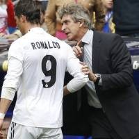 Pellegrini, Menyingkirlah