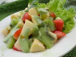 Selada Buah Saus Teh Hijau