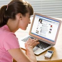 Kompetisi Seks Pelajar di Facebook Terbongkar