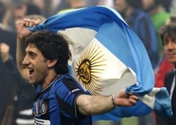 Milito Cuma Opsi Buat Maradona