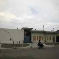 Tolak di-PHK, Pekerja Proyek Pembangunan Kantor Konjen AS Demo