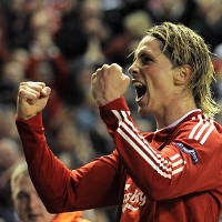 Reina: Torres Bertahan di Anfield