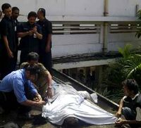 Jatuh dari Lantai 3 RSU Soetomo, M Ilham Tewas