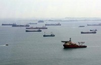 Tumpahan Minyak di Perairan Singapura Cemaskan Para Nelayan