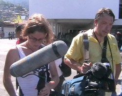 2 Wartawan Prancis yang Ditangkap Imigrasi Resmi Dideportasi 