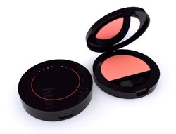 Cara Memakai Blush-On Krim Yang Benar