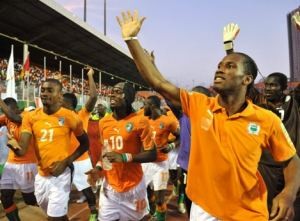 Pantai Gading Tak Bergantung Bintang