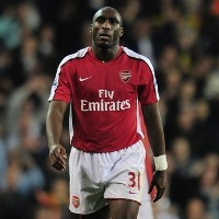 Campbell Serius Pertimbangkan Celtic