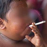 Bocah Perokok dari Sumatera Gegerkan Inggris & Australia