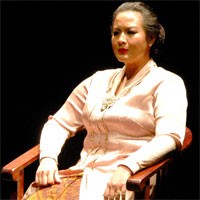 Diplomasi Nyai Ontosoroh Menyapa Eropa