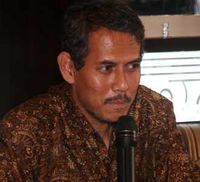 Anggito Kembali ke Kampus