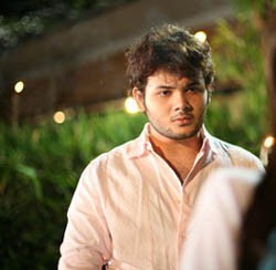 Mau Go International, Ridho Rhoma Kolaborasi dengan Artis India