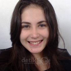 Perankan Germo, Arumi Bachsin Tak Takut Imej Jelek