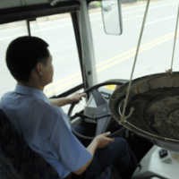 Cegah Sopir Ugal-ugalan, Perusahaan Cina Pasang Mangkuk Air di Bus