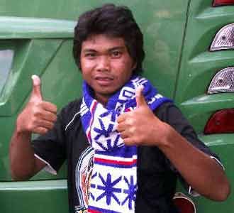 Aremania Serbu Jakarta