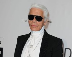 Karl Lagerfeld Ingin Mengkomersilkan Bisnisnya