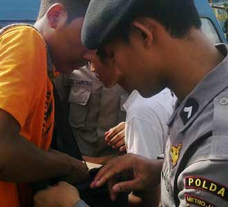 Polisi Razia Suporter