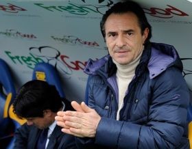 Prandelli Resmi Suksesor Lippi