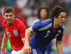 Jepang Berjalan Kaki ke Bulan