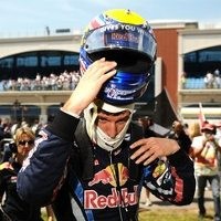 Tolak Disalahkan, Webber Balas Tunjuk Vettel