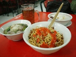 Halal Lezat Bakmi Bangka Yung