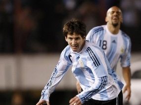 Veron Akan Buat Messi Senyaman di Barca