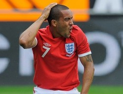 Capello Tak Ajak Walcott ke Afsel