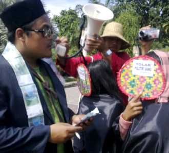 Demo Tolak Money Politic