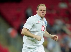 Siapa Jadi Tandem Rooney?