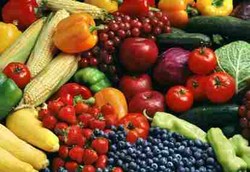 Sayur & Buah yang Paling Banyak dan Sedikit Menyerap Pestisida