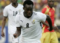 Essien Dikutuk Ayah?