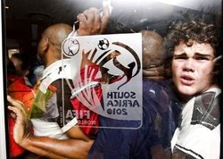 Penjualan Tiket Dekati Rekor