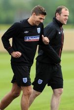 Rooney-Gerrard Terbaik untuk Inggris