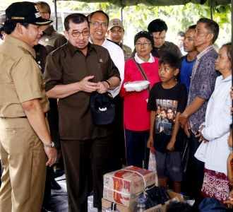 Mensos Tinjau Kebakaran Klender
