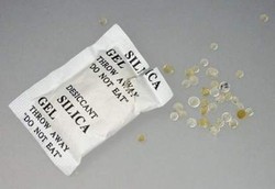 Bahaya Menelan Pengawet Silika Gel