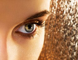 Tren Kecantikan: Ekstensi Bulu Mata