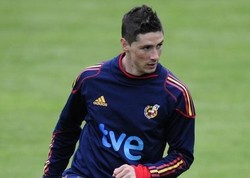 Pulih, Torres Siap Lawan Polandia