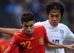 Navas Menangkan Spanyol