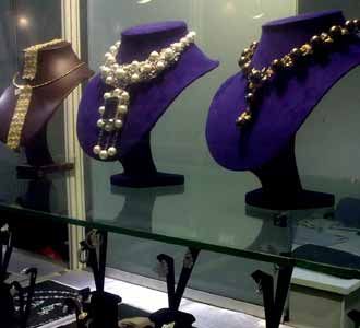 Pameran Perhiasan di JCC