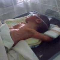 Suami Umi: Kami Ingin Dua Anak yang Masih Hidup Bisa Selamat