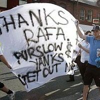 Protes Fans Iringi Kepergian Benitez