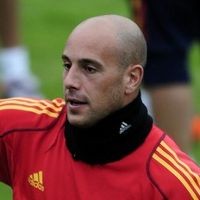 Reina Tetap di Anfield