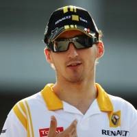 Kubica Isi Kursi Massa?